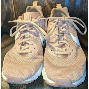 Nike Air Max Motion Women’s Size 11 Running Athletic Shoes Particle Pink 833662